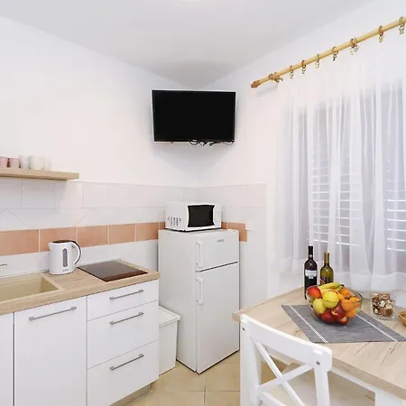 Strpic Apartmán Biograd Na Moru