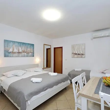 Strpic * Biograd Na Moru