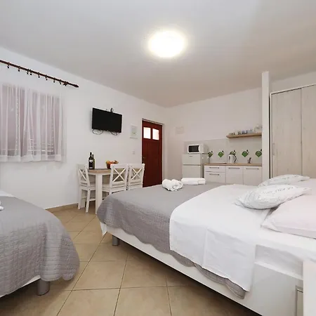 Strpic Biograd Na Moru