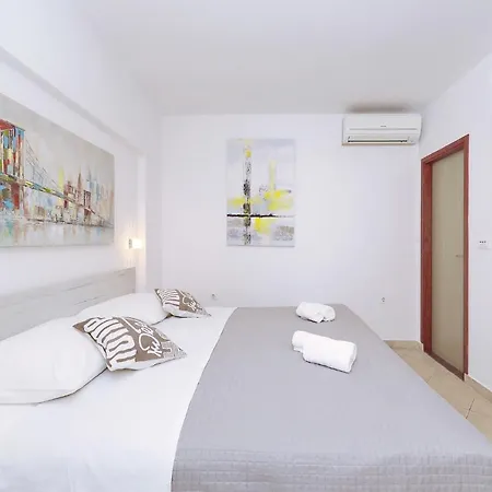 Strpic * ビオグラード・ナ・モル