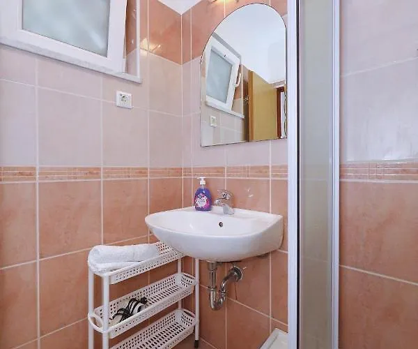 Apartman Strpic Biograd Na Moru