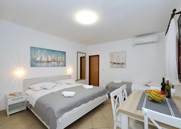 Strpic * Biograd Na Moru