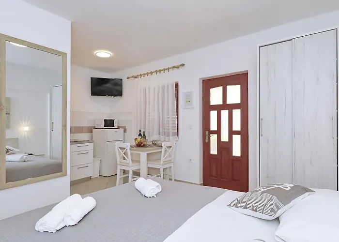 Strpic Apartman Biograd Na Moru