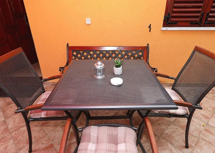 Strpic Apartman Biograd Na Moru